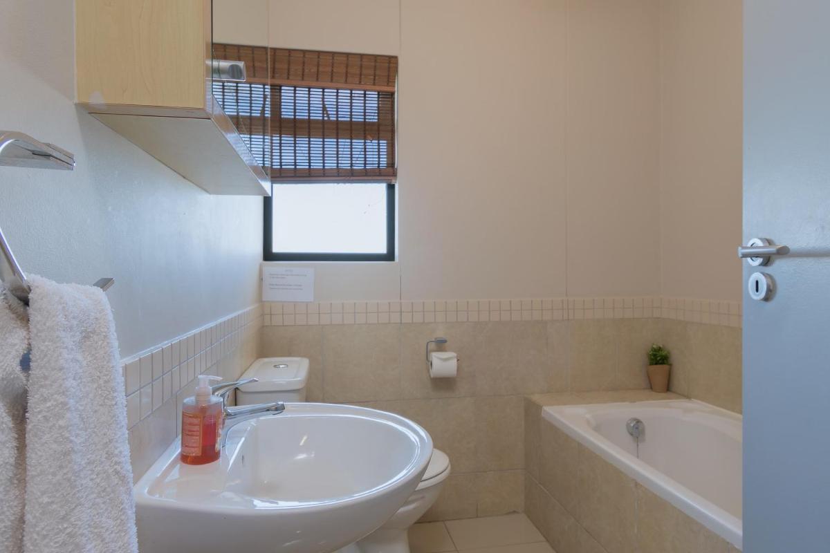 Citystay Apartments Century City เคปทาวน์ ภายนอก รูปภาพ